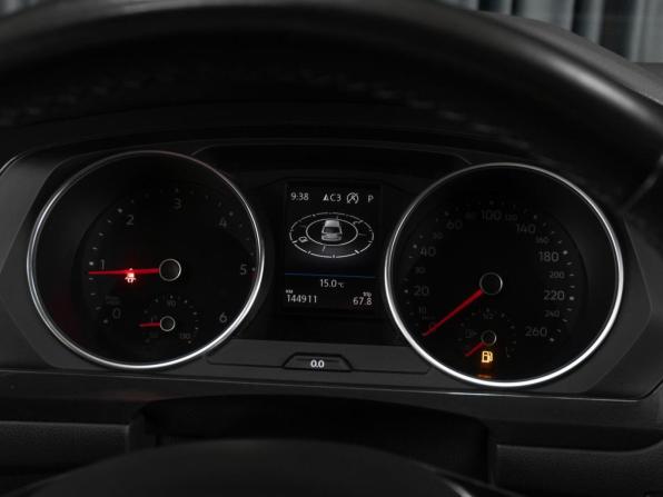 Volkswagen Tiguan II с пробегом 2018 года, цена 2 099 000 рублей, 144911 км, внедорожник, Автокод Объявления