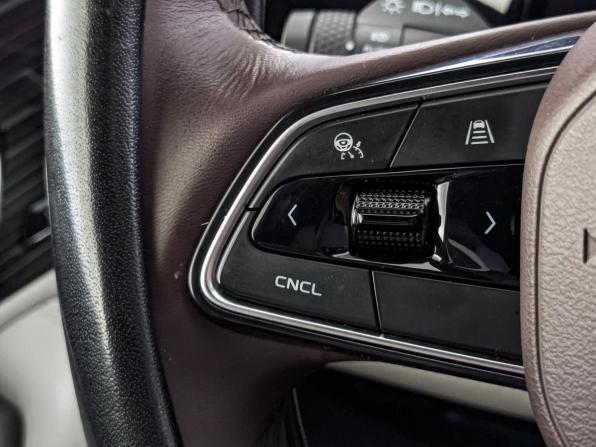 Geely Monjaro I с пробегом 2023 года, цена 2 970 000 рублей, 88165 км, внедорожник, Автокод Объявления