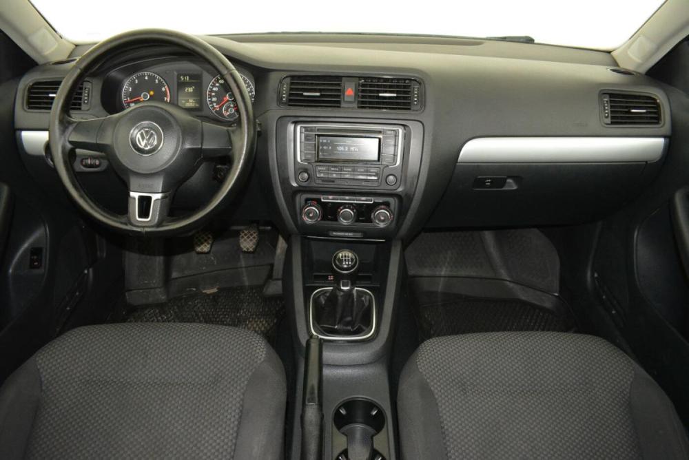 Volkswagen Jetta VI Киров  - изображение 19