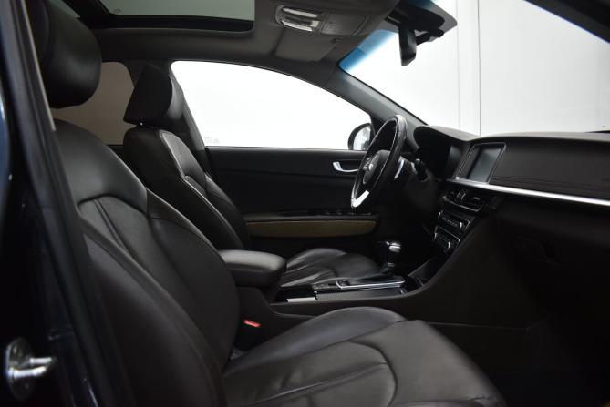 Kia Optima IV Рестайлинг с пробегом 2019 года, цена 1 800 000 рублей, 205211 км, седан, Автокод Объявления