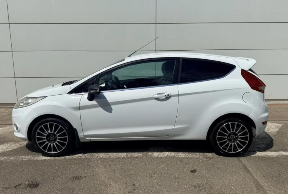 Ford Fiesta Mk6 Ставрополь  - изображение 8