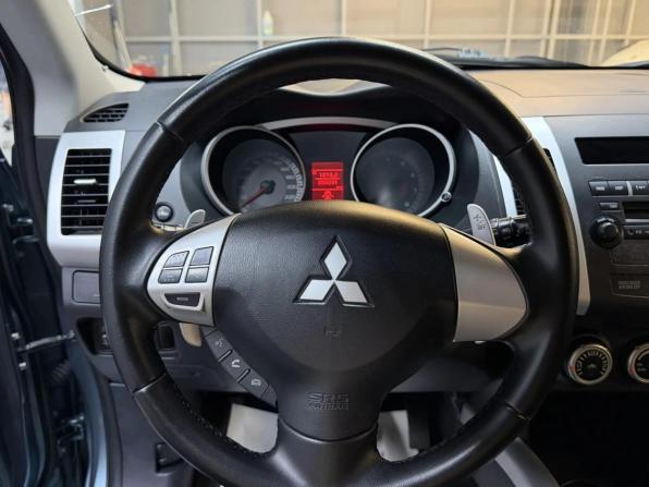 Mitsubishi Outlander II с пробегом 2007 года, цена 1 177 000 рублей, 285000 км, внедорожник, Автокод Объявления