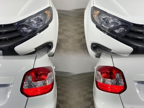 Lada (ВАЗ) Granta I Рестайлинг с пробегом 2023 года, цена 897 000 рублей, 40646 км, лифтбек, Автокод Объявления