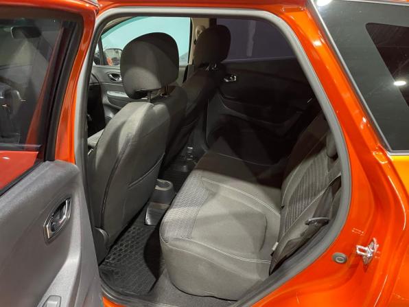 Renault Kaptur I с пробегом 2018 года, цена 1 194 000 рублей, 196678 км, внедорожник, Автокод Объявления