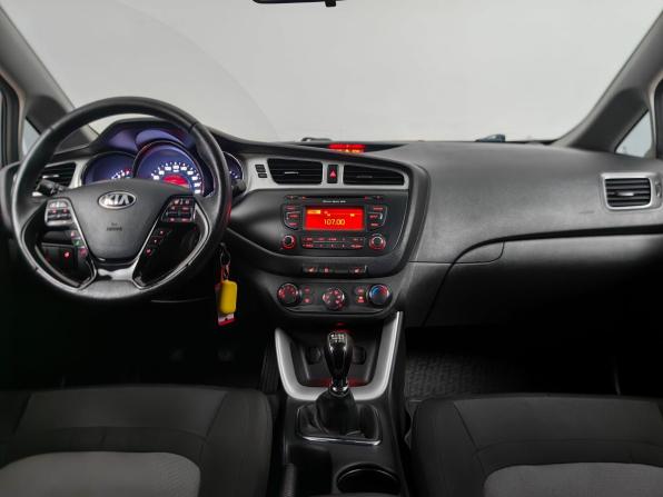 Kia Ceed II с пробегом 2012 года, цена 898 000 рублей, 157176 км, универсал, Автокод Объявления