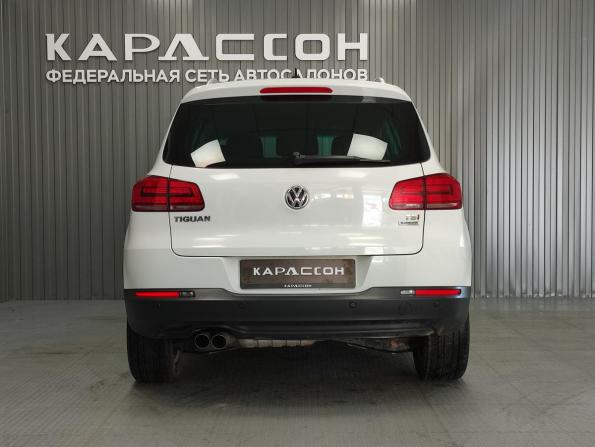 Volkswagen Tiguan I Рестайлинг с пробегом 2016 года, цена 1 530 000 рублей, 113733 км, внедорожник, Автокод Объявления
