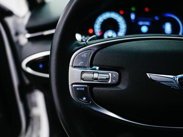 Genesis GV70 I с пробегом 2021 года, цена 5 750 000 рублей, 20471 км, внедорожник, Автокод Объявления
