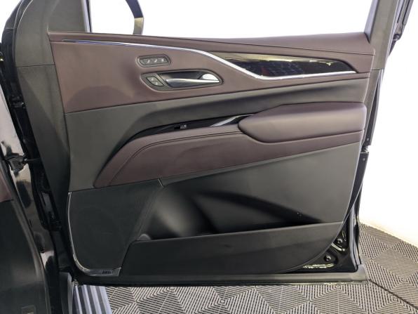 Cadillac Escalade V с пробегом 2023 года, цена 11 000 000 рублей, 40540 км, внедорожник, Автокод Объявления