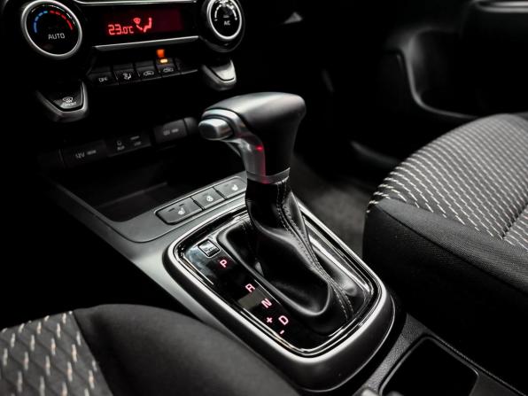 Kia Rio IV с пробегом 2020 года, цена 1 590 000 рублей, 71588 км, хэтчбек, Автокод Объявления