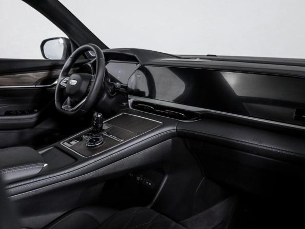 Geely Monjaro I Рестайлинг с пробегом 2025 года, цена 3 980 000 рублей, 5800 км, внедорожник, Автокод Объявления