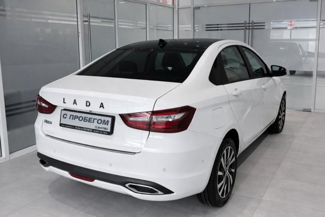 Lada (ВАЗ) Vesta I Рестайлинг (NG) с пробегом 2025 года, цена 1 735 000 рублей, 407 км, седан, Автокод Объявления