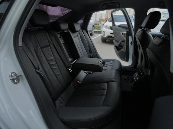 Audi A4 V (B9) с пробегом 2016 года, цена 2 898 000 рублей, 101060 км, седан, Автокод Объявления