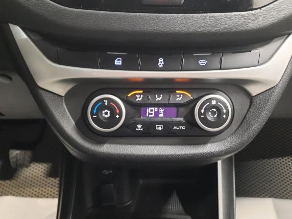Lada (ВАЗ) Vesta I с пробегом 2019 года, цена 998 000 рублей, 127000 км, универсал, Автокод Объявления