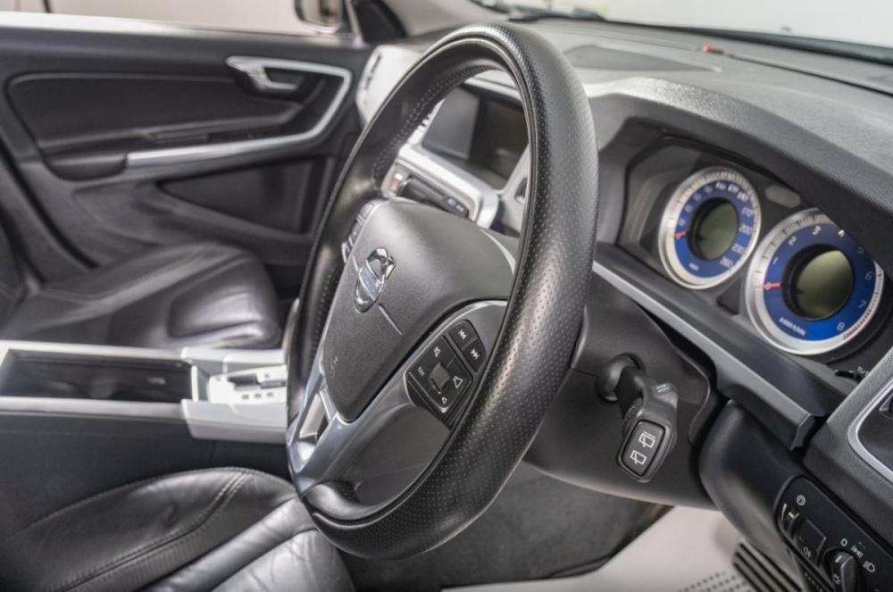 Volvo V60 I Томск  - изображение 13