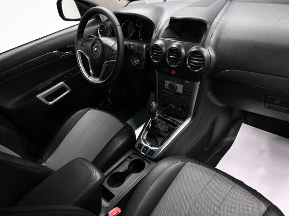 Opel Antara I Рестайлинг с пробегом 2013 года, цена 1 015 000 рублей, 205093 км, внедорожник, Автокод Объявления