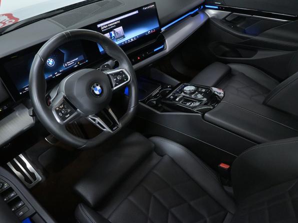 BMW 5 серии VIII (G60/G61/G68) с пробегом 2024 года, цена 7 490 000 рублей, 54000 км, седан, Автокод Объявления