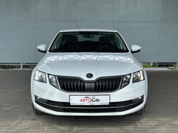 Skoda Octavia III (A7) Рестайлинг с пробегом 2019 года, цена 1 870 000 рублей, 68900 км, лифтбек, Автокод Объявления