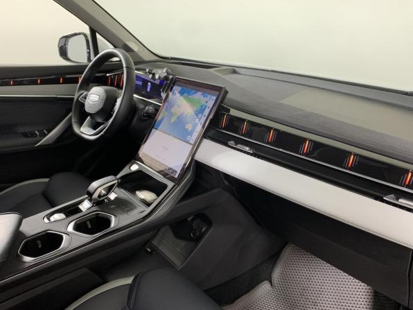 Geely Atlas II с пробегом 2024 года, цена 2 989 000 рублей, 29322 км, внедорожник, Автокод Объявления