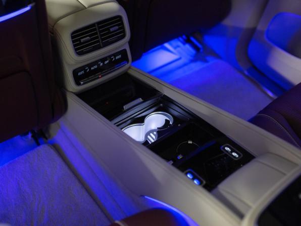 Новый Mercedes-Benz Maybach GLS I 2024 года, цена 28 600 000 рублей, внедорожник, Автокод Объявления