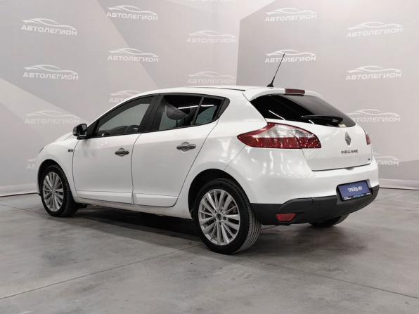 Renault Megane III с пробегом 2012 года, цена 660 000 рублей, 270000 км, хэтчбек, Автокод Объявления