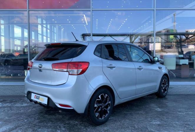 Kia Rio III Рестайлинг с пробегом 2016 года, цена 900 000 рублей, 121669 км, хэтчбек, Автокод Объявления