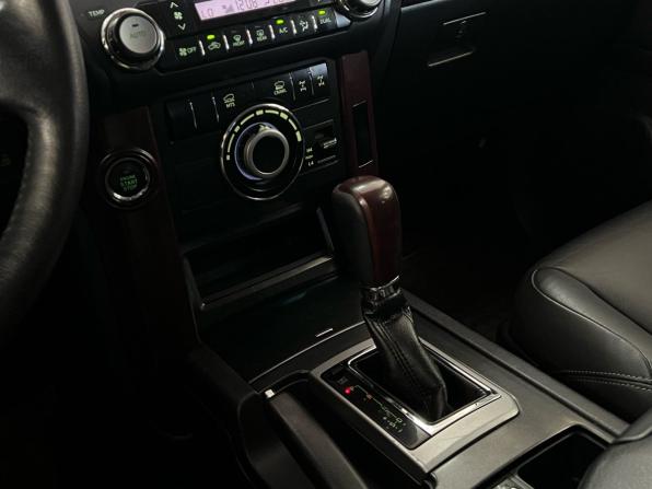 Toyota Land Cruiser Prado 150 Series Рестайлинг 2 с пробегом 2017 года, цена 3 990 000 рублей, 211610 км, внедорожник, Автокод Объявления