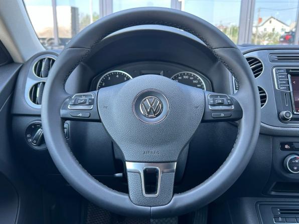 Volkswagen Tiguan I Рестайлинг с пробегом 2016 года, цена 1 480 000 рублей, 219527 км, внедорожник, Автокод Объявления