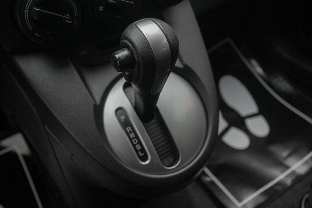 Mazda 2 II Рестайлинг (DE2) Иркутск  - изображение 12