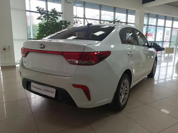 Kia Rio IV с пробегом 2018 года, цена 920 000 рублей, 264245 км, седан, Автокод Объявления