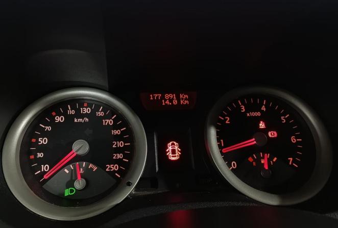 Renault Megane II с пробегом 2004 года, цена 420 000 рублей, 177890 км, седан, Автокод Объявления