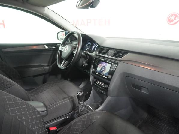 Skoda Rapid I Рестайлинг с пробегом 2018 года, цена 955 000 рублей, 185189 км, лифтбек, Автокод Объявления