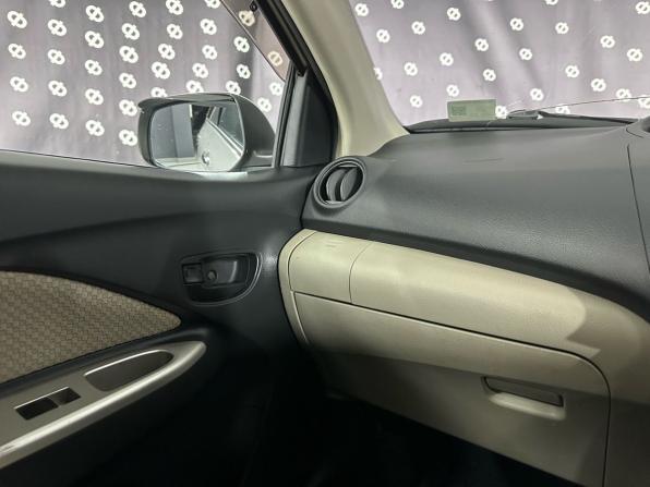 Toyota Belta I с пробегом 2005 года, цена 375 000 рублей, 217739 км, седан, Автокод Объявления