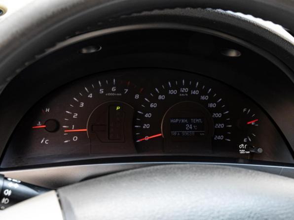 Toyota Camry VI (XV40) Рестайлинг с пробегом 2010 года, цена 1 140 000 рублей, 339144 км, седан, Автокод Объявления