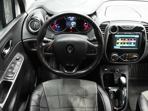 Renault Kaptur I с пробегом 2017 года, цена 1 240 000 рублей, 204694 км, внедорожник, Автокод Объявления