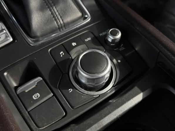 Mazda 6 III (GJ) Рестайлинг с пробегом 2016 года, цена 1 810 000 рублей, 161414 км, седан, Автокод Объявления