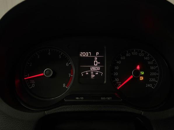 Volkswagen Polo V Рестайлинг с пробегом 2019 года, цена 1 427 000 рублей, 127060 км, седан, Автокод Объявления