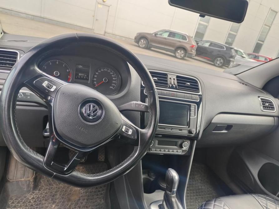 Volkswagen Polo V Рестайлинг Санкт-Петербург  - изображение 3
