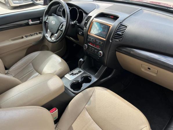 Kia Sorento II с пробегом 2012 года, цена 1 239 000 рублей, 181092 км, внедорожник, Автокод Объявления