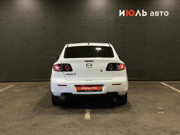 Mazda 3 I (BK) Рестайлинг с пробегом 2007 года, цена 480 000 рублей, 211956 км, седан, Автокод Объявления