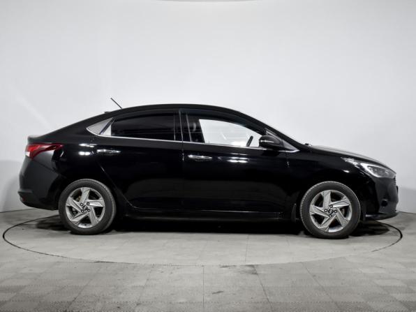 Hyundai Solaris II Рестайлинг с пробегом 2020 года, цена 1 890 000 рублей, 51793 км, седан, Автокод Объявления