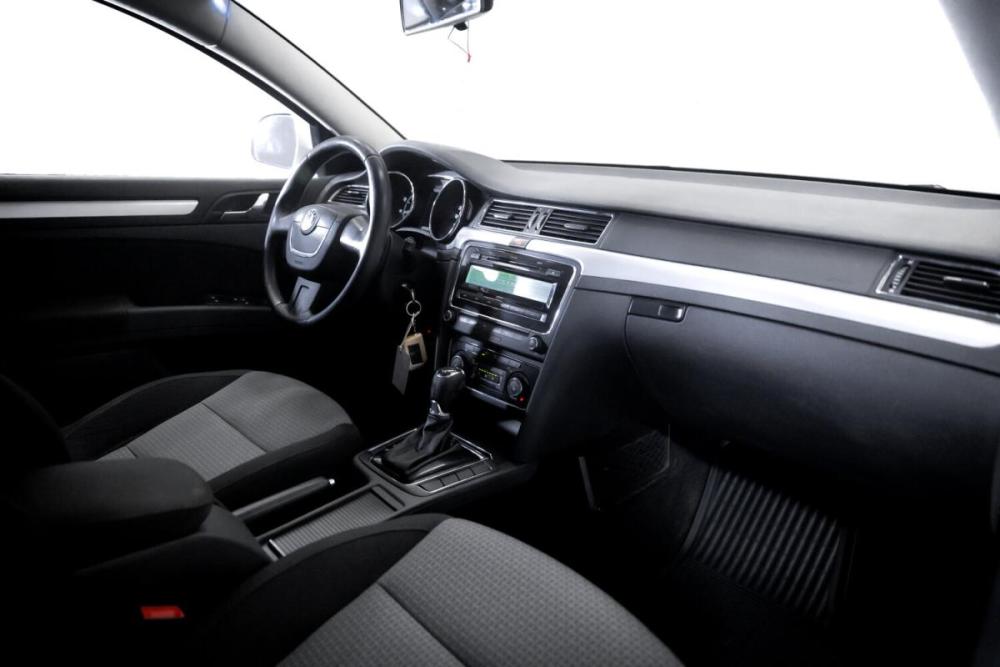 Skoda Superb II Тюмень  - изображение 24