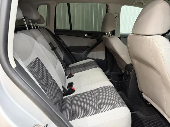 Volkswagen Tiguan I с пробегом 2010 года, цена 1 099 000 рублей, 144392 км, внедорожник, Автокод Объявления
