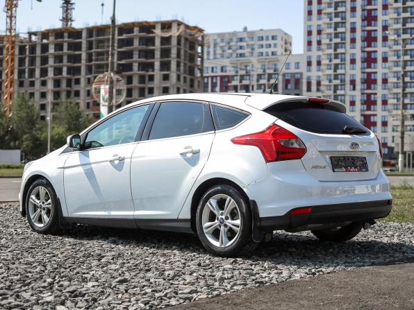 Ford Focus III с пробегом 2013 года, цена 760 000 рублей, 214681 км, хэтчбек, Автокод Объявления