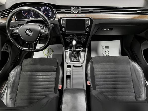Volkswagen Passat B8 с пробегом 2015 года, цена 1 620 000 рублей, 234429 км, седан, Автокод Объявления