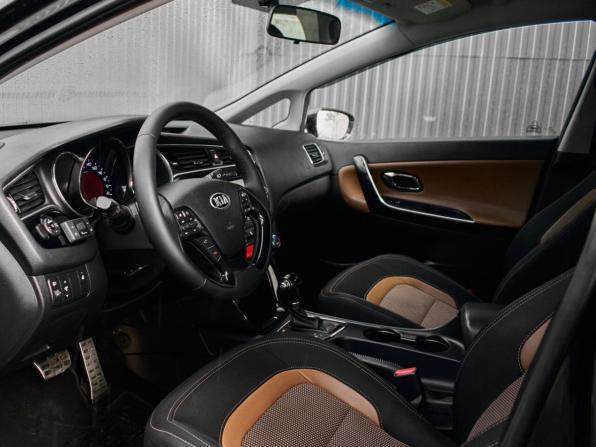 Kia Ceed II Рестайлинг с пробегом 2016 года, цена 1 350 000 рублей, 115379 км, универсал, Автокод Объявления