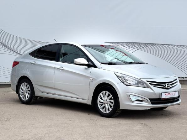 Hyundai Solaris I Рестайлинг с пробегом 2015 года, цена 949 000 рублей, 134418 км, седан, Автокод Объявления