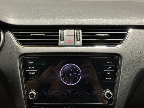 Skoda Octavia III (A7) Рестайлинг с пробегом 2020 года, цена 2 220 000 рублей, 79746 км, лифтбек, Автокод Объявления
