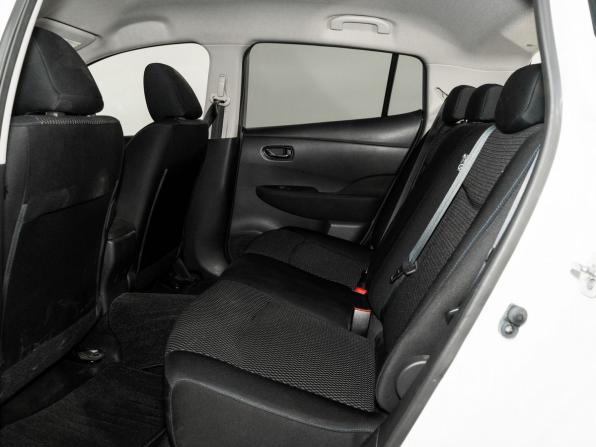 Nissan Leaf I (ZE0/AZE0) с пробегом 2012 года, цена 760 000 рублей, 82608 км, хэтчбек, Автокод Объявления