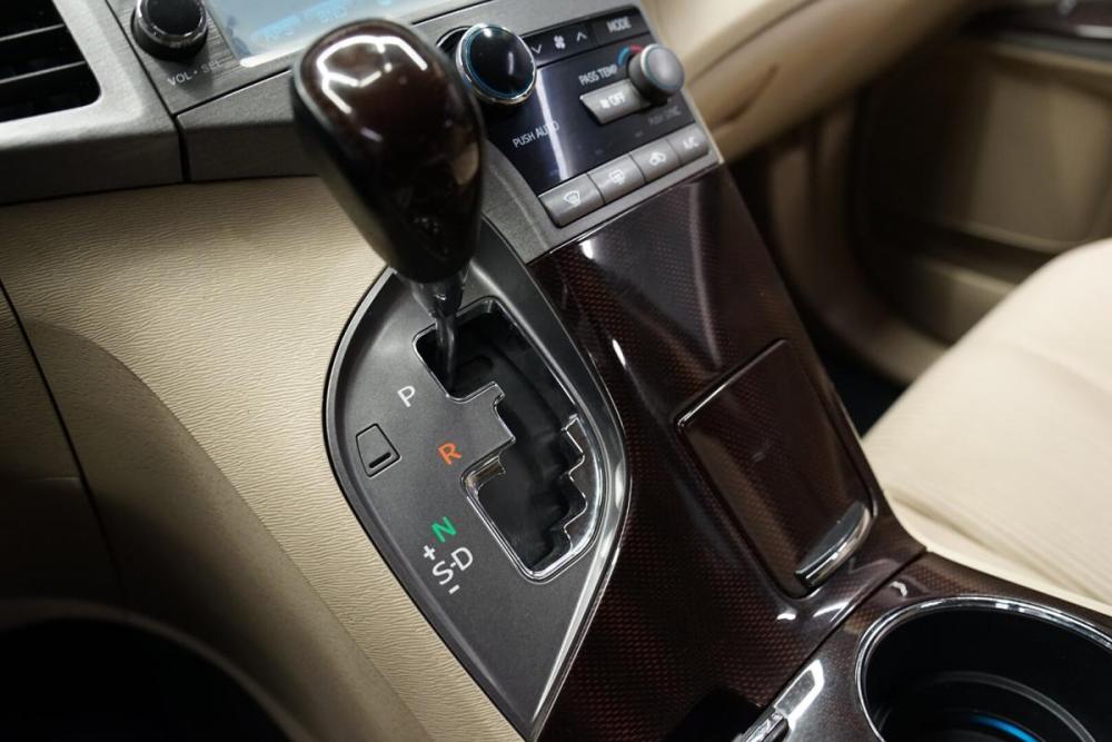 Toyota Venza I Рестайлинг Крым  - изображение 17