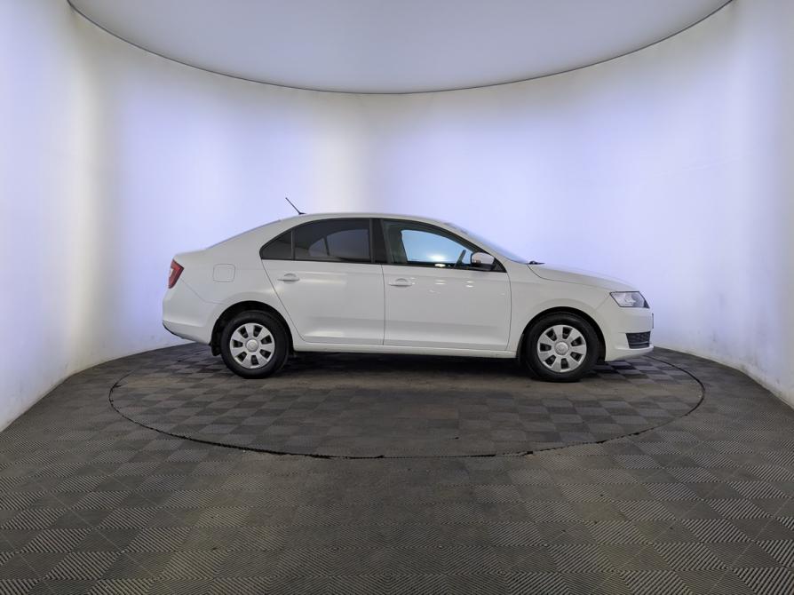 Skoda Rapid I Рестайлинг Москва  - изображение 4